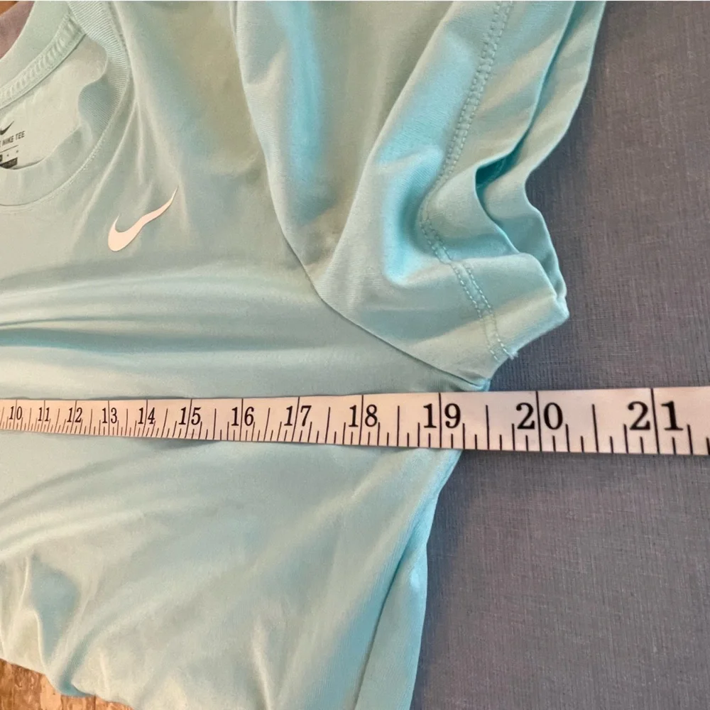 Nike Women's Aqua Short Sleeve Dri-Fit Tee